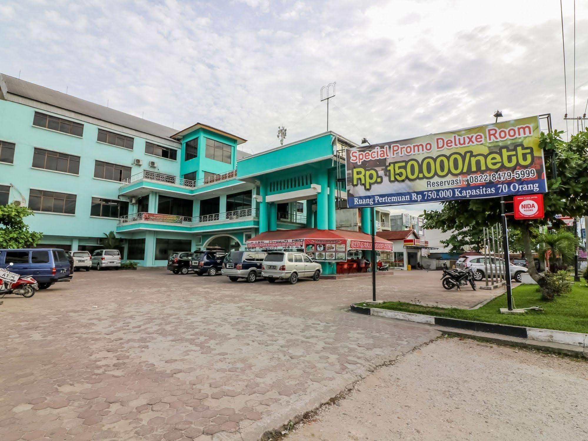 Nida Tampan Universitas Riau Hr. Subrantas *
