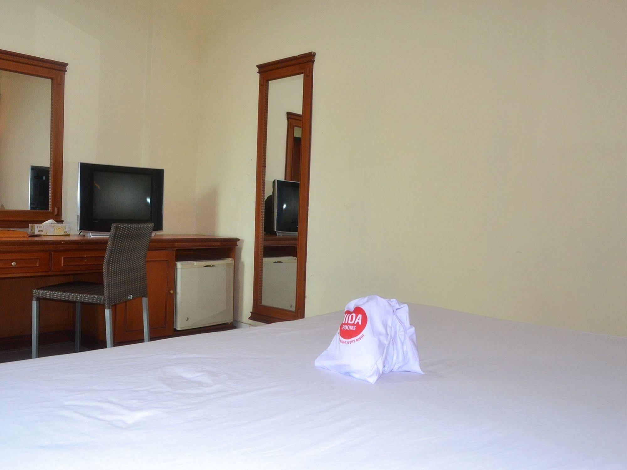 Nida Tampan Universitas Riau Hr. Subrantas Hotel